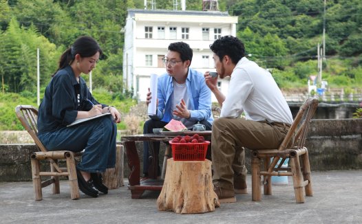 励志喜剧爱情电影《直播间爱情故事》8月2日全国院线上映!